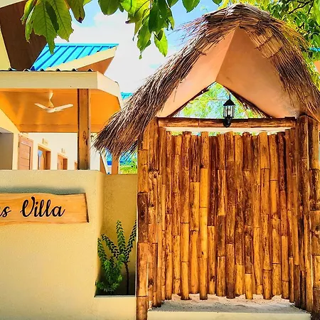 Ukulhas Villa-2
